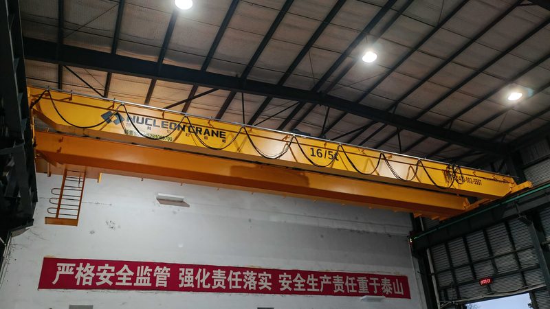 在选购行车记录仪时，需要注意以下几点，以实现性能与价格的平衡：